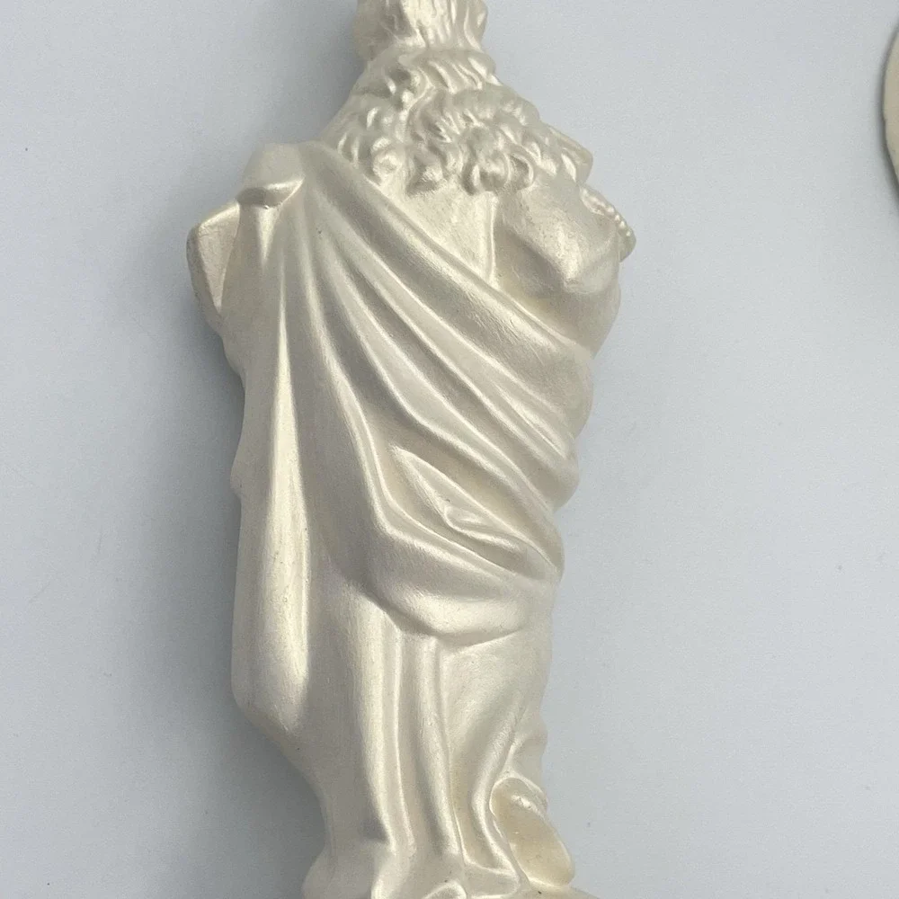 Vintage 1960s–70s Atlantic‎ Mold Nativity Set Shepherd Wise Man Baby Jesus 8